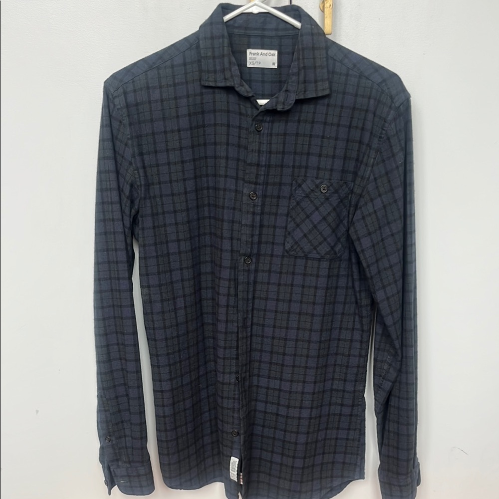 Men’s Frank and Oak Buttondown Shirt